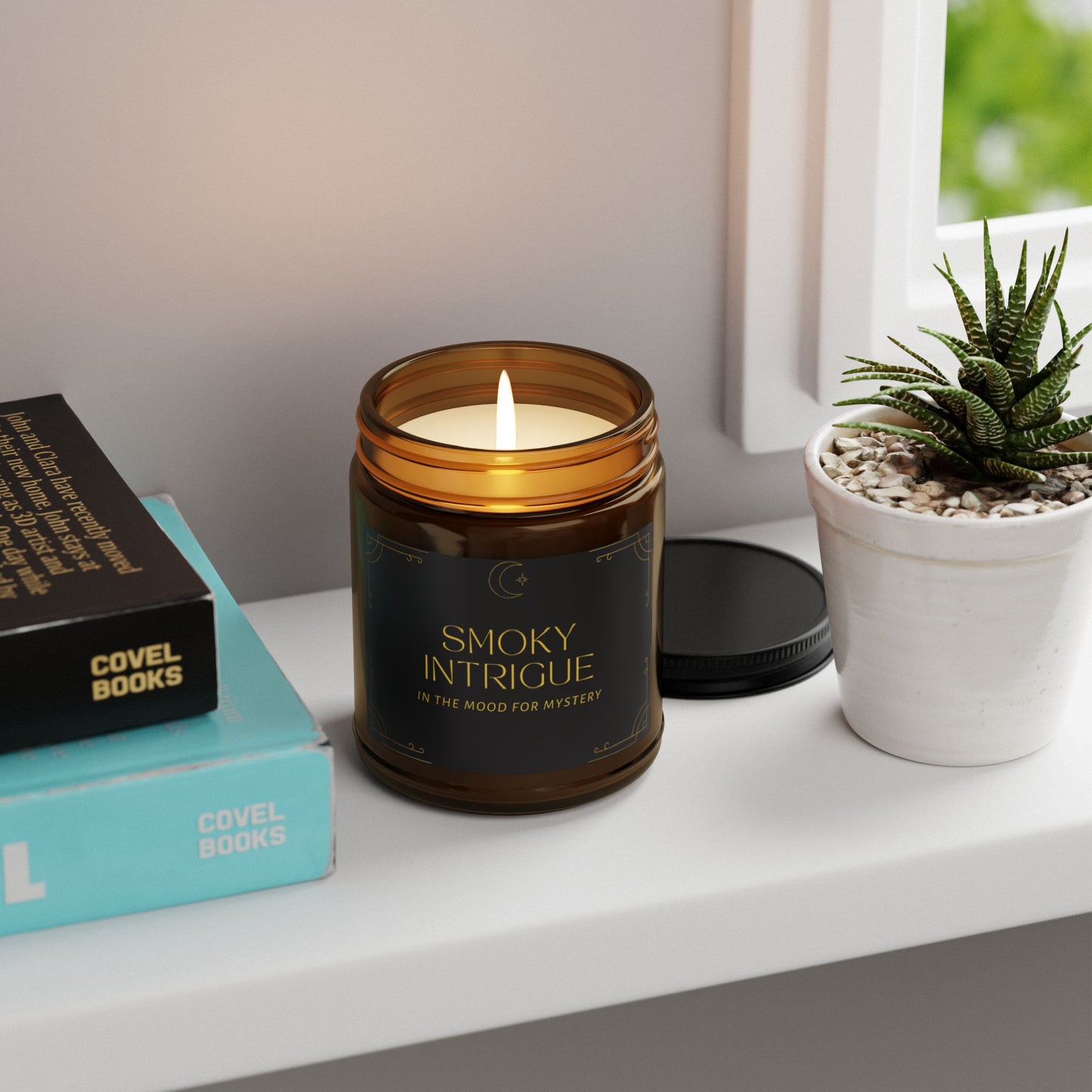 "Smoky Intrigue" Scented Candle